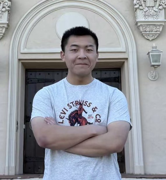 Guangyi Liu